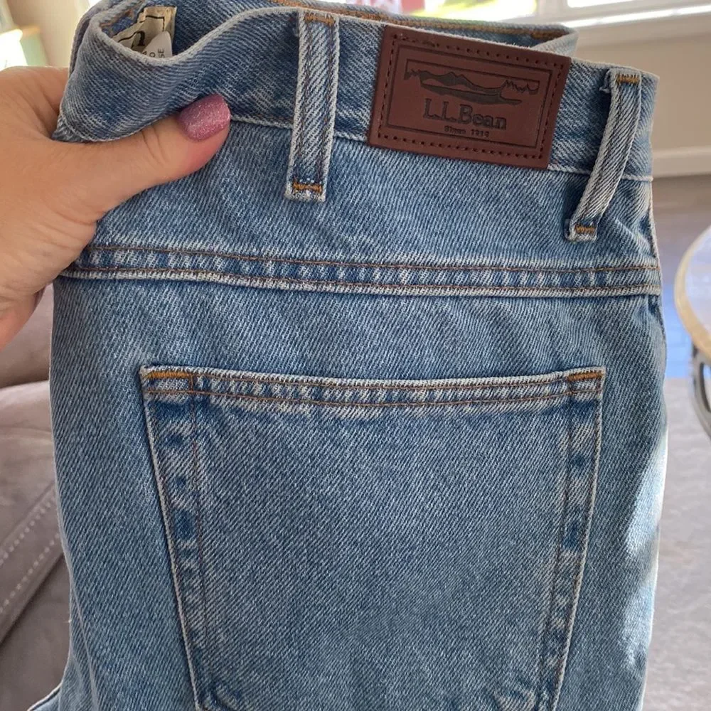 34 x 29 L.L. Bean men’s jeans in excellent shape 100% percent cotton classic fit